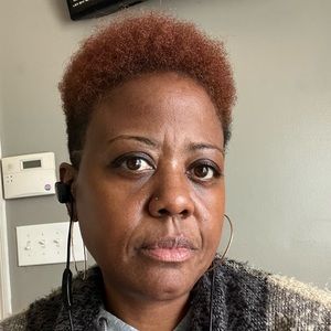 Meet your Posher, Joyce